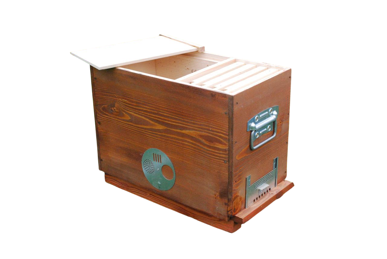 Arnietta fecondazione con coprifavi aperto e telaini inseriti