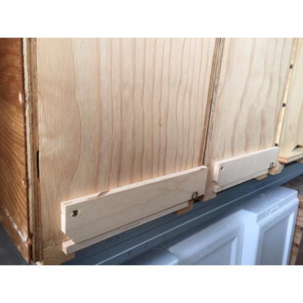 apicoltura.com arnietta portasciame da 6 favi legno - foto 5